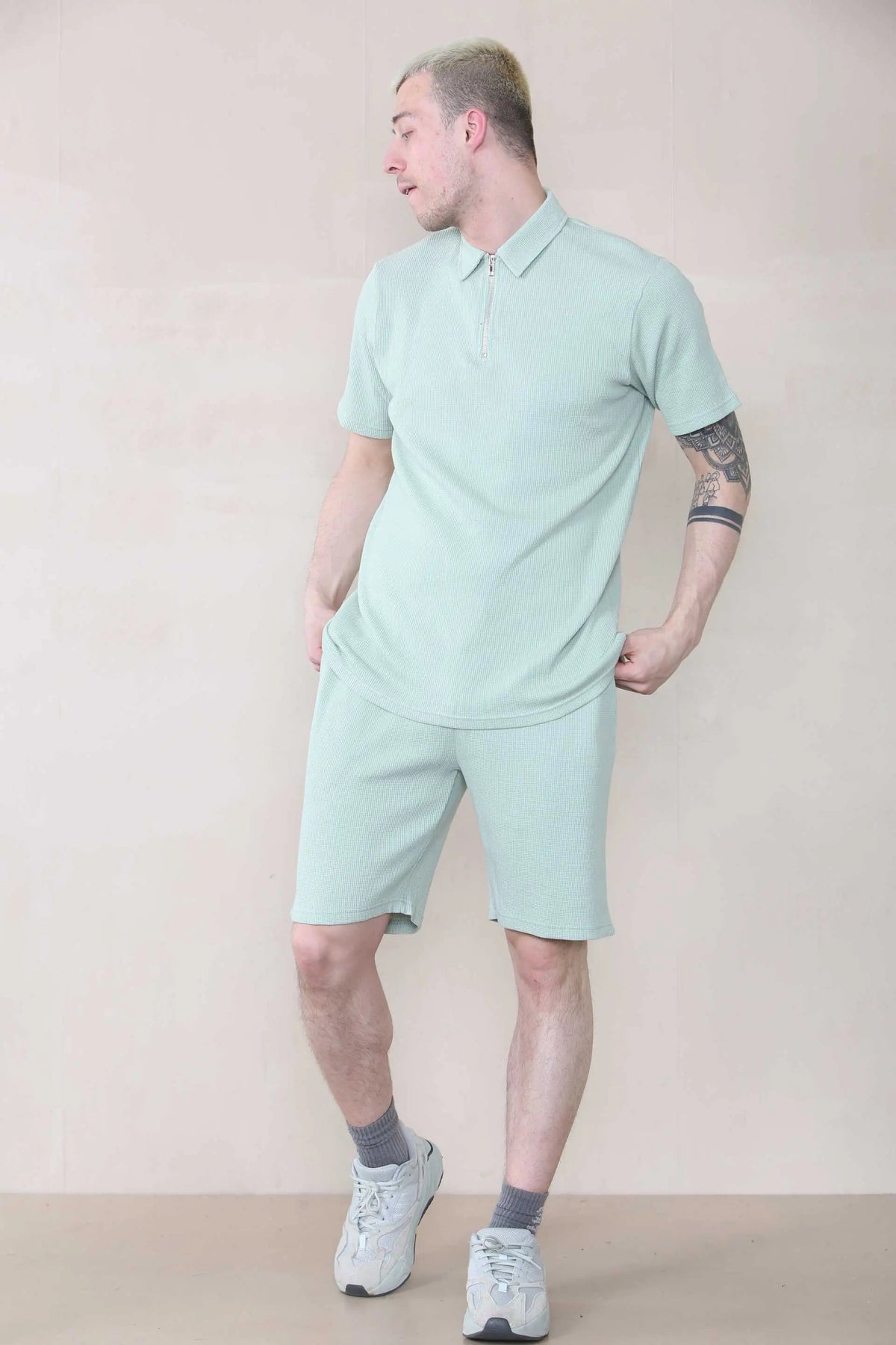 Man Slim Fit Waffle Zip Polo & Short Set-1