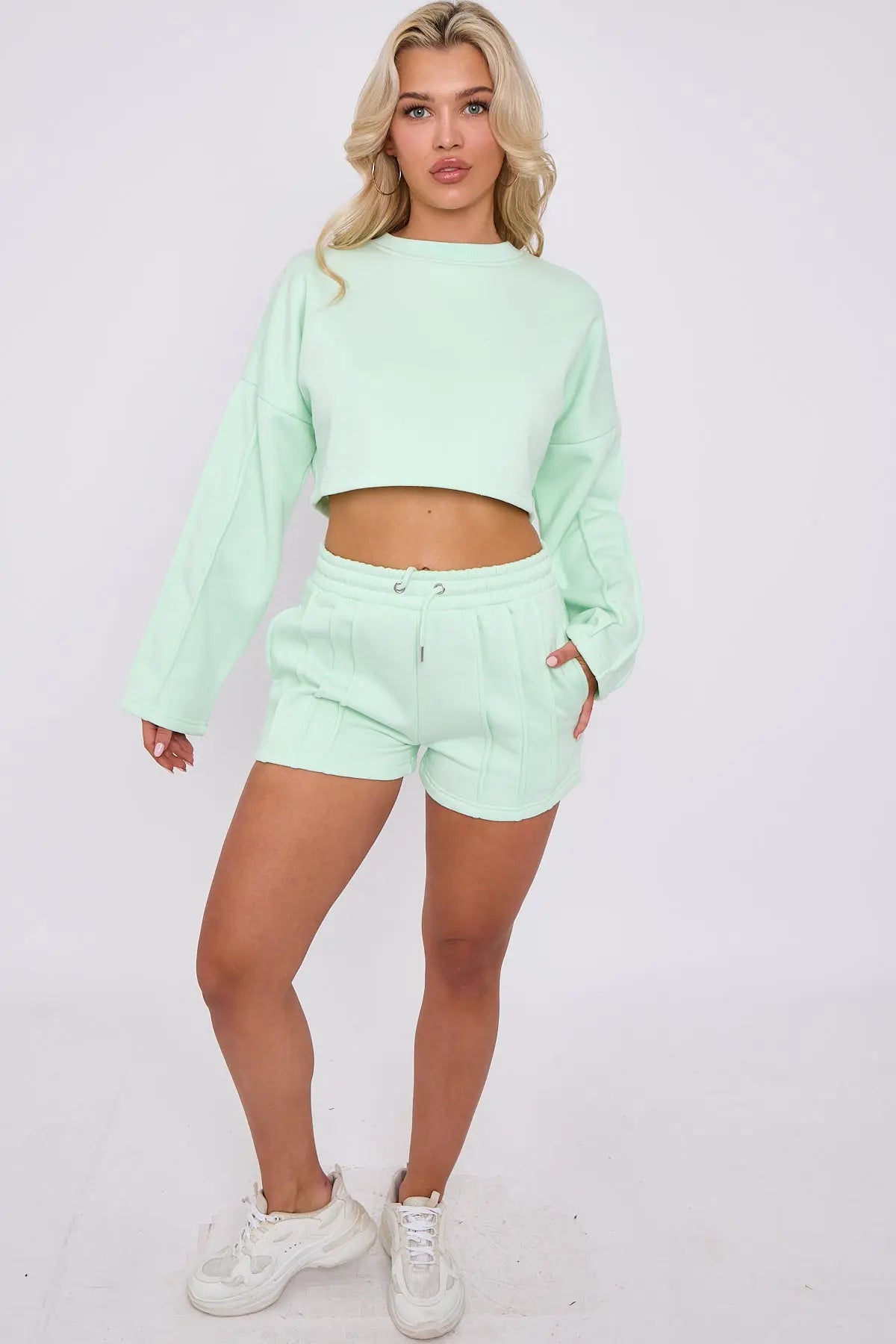 3 Seam Detail Round Neck Crop Top and Short Tracksuit Set CICAY