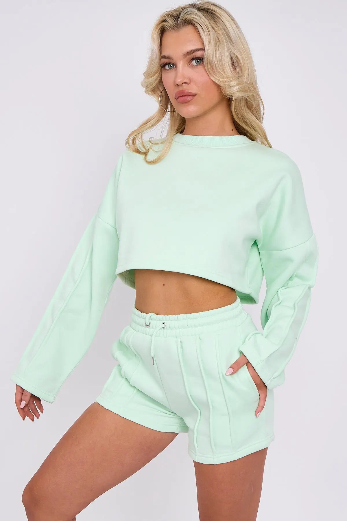 3 Seam Detail Round Neck Crop Top and Short Tracksuit Set CICAY